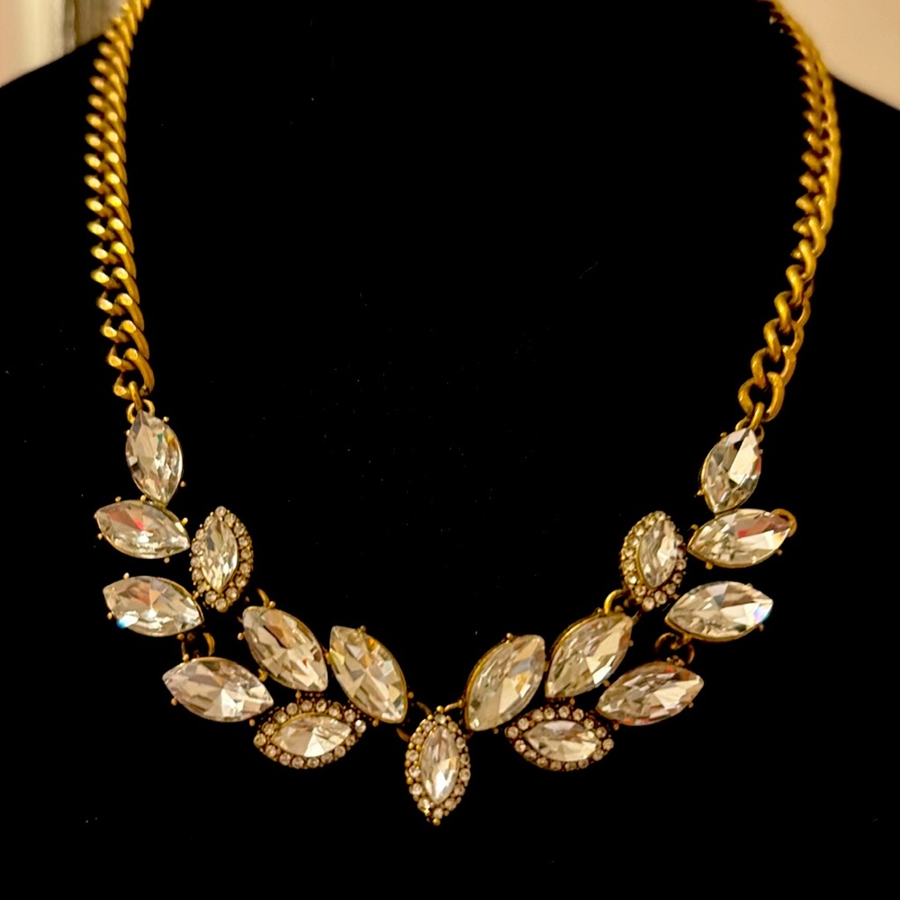 Vintage crystal Neaklace
